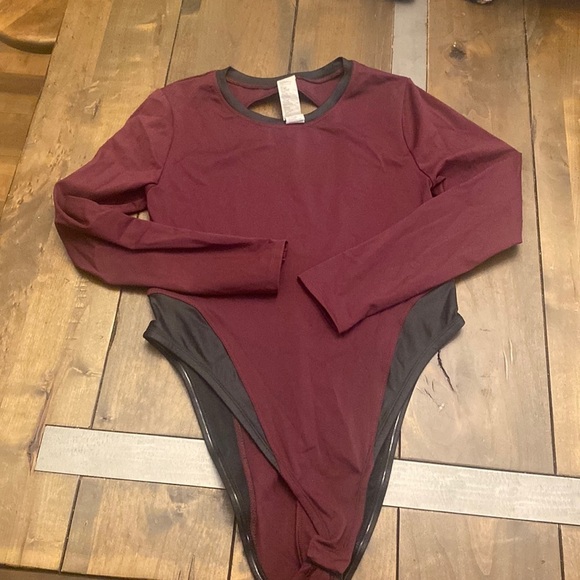 Fabletics Karleen high waist body suit slimming burgundy size M - Picture 2 of 7